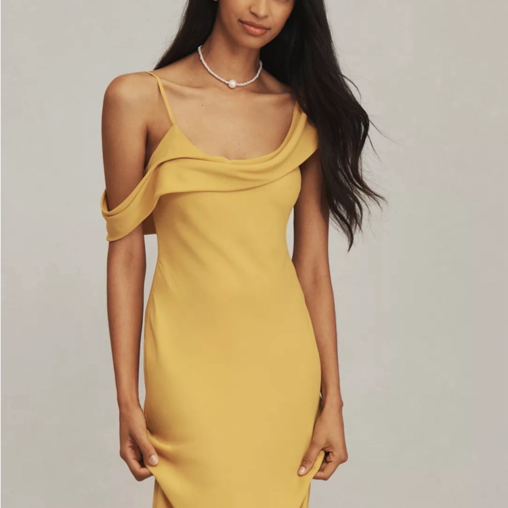 Beautiful yellow dress from Anthropologie.